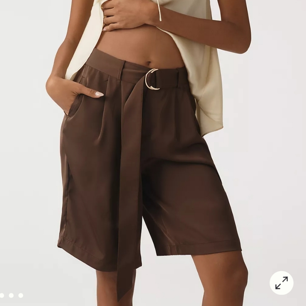 NWT Anthro Bishop + Young Brown Belted Silky Pleated Bermuda Shorts Size Large